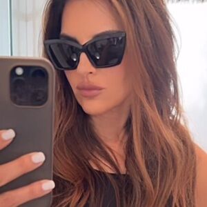 Meet your Posher, Zayra